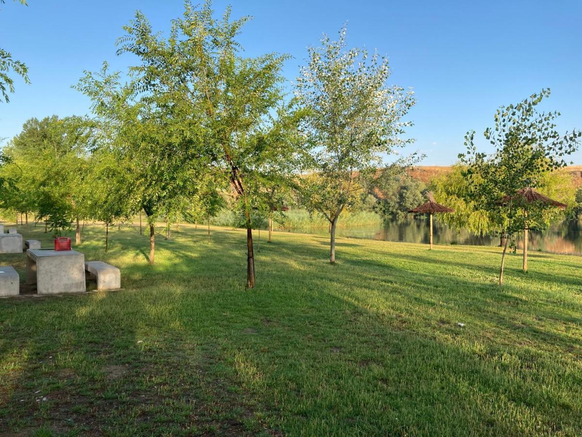 Alojamiento La Duquesita Appartement Alba De Tormes Buitenkant foto