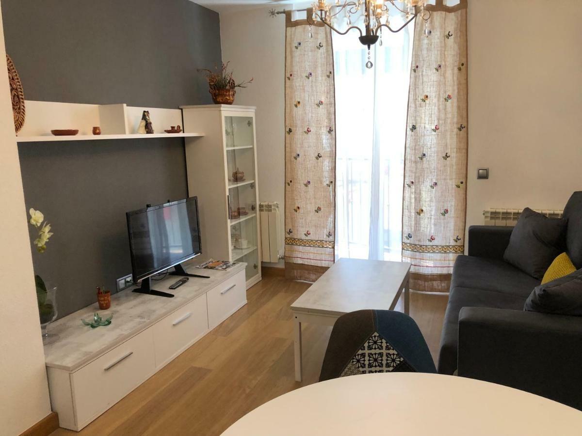 Alojamiento La Duquesita Appartement Alba De Tormes Buitenkant foto